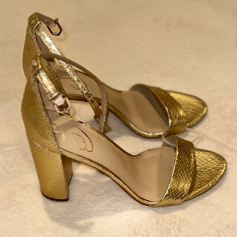 Sam Edelman size 9
Women's Yaro Almond Toe Gold High Heel Sandals